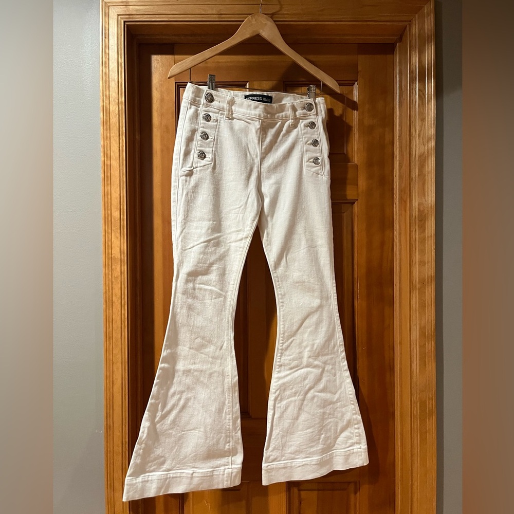 White Bell Bottom Jeans with Sailor Button Detail (6-short)